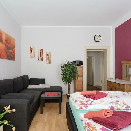 Ferienwohnung Residenz Bis 6 Gaeste , Ferienwohnung Dresden Bis 4 Gaeste, Ferienwohnung Elbflorenz Bis 2 Gaeste Bagian luar foto