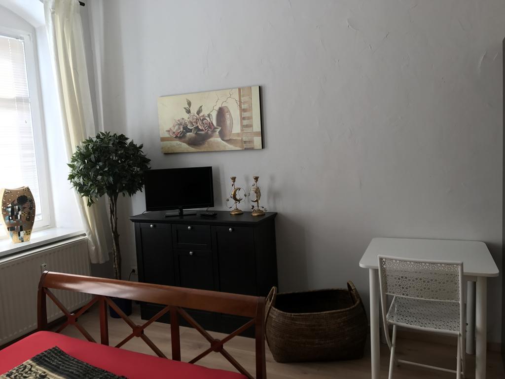 Ferienwohnung Residenz Bis 6 Gaeste , Ferienwohnung Dresden Bis 4 Gaeste, Ferienwohnung Elbflorenz Bis 2 Gaeste Bagian luar foto