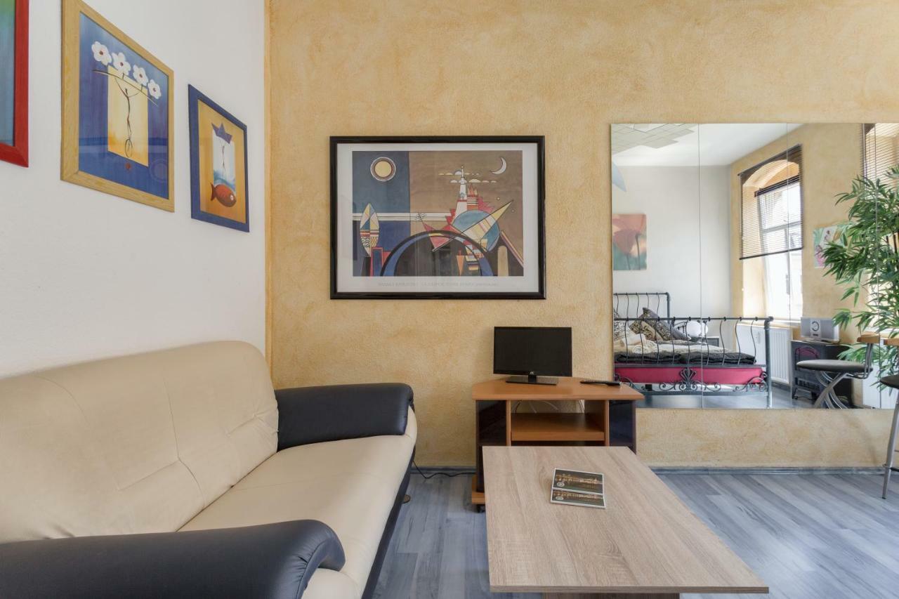 Ferienwohnung Residenz Bis 6 Gaeste , Ferienwohnung Dresden Bis 4 Gaeste, Ferienwohnung Elbflorenz Bis 2 Gaeste Bagian luar foto