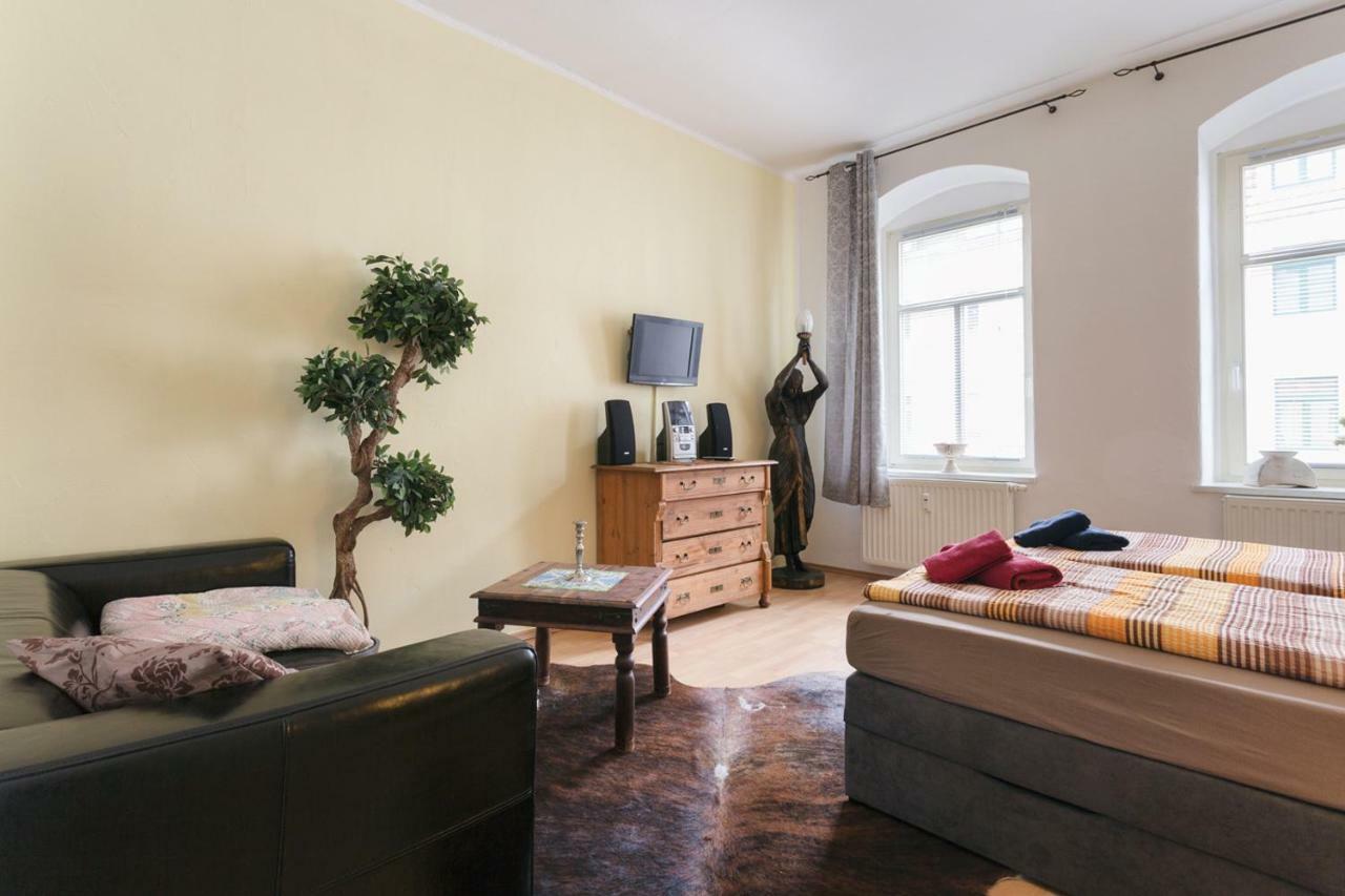Ferienwohnung Residenz Bis 6 Gaeste , Ferienwohnung Dresden Bis 4 Gaeste, Ferienwohnung Elbflorenz Bis 2 Gaeste Bagian luar foto