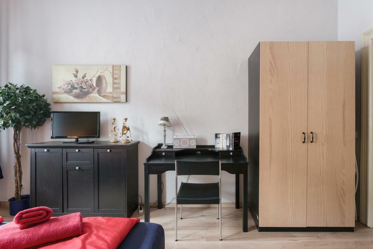 Ferienwohnung Residenz Bis 6 Gaeste , Ferienwohnung Dresden Bis 4 Gaeste, Ferienwohnung Elbflorenz Bis 2 Gaeste Bagian luar foto