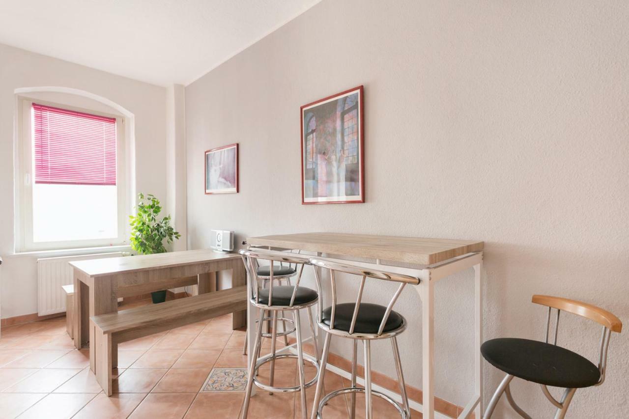 Ferienwohnung Residenz Bis 6 Gaeste , Ferienwohnung Dresden Bis 4 Gaeste, Ferienwohnung Elbflorenz Bis 2 Gaeste Bagian luar foto