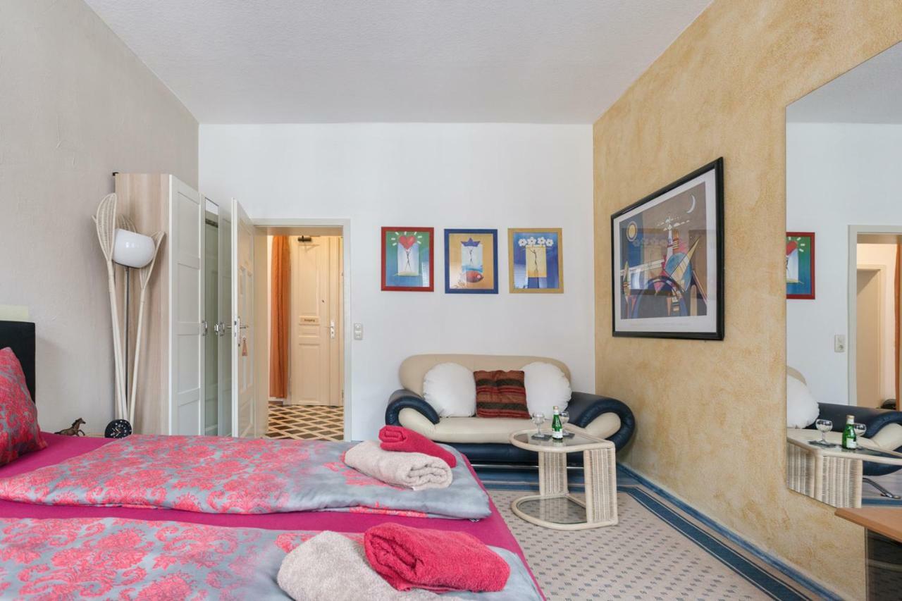 Ferienwohnung Residenz Bis 6 Gaeste , Ferienwohnung Dresden Bis 4 Gaeste, Ferienwohnung Elbflorenz Bis 2 Gaeste Bagian luar foto