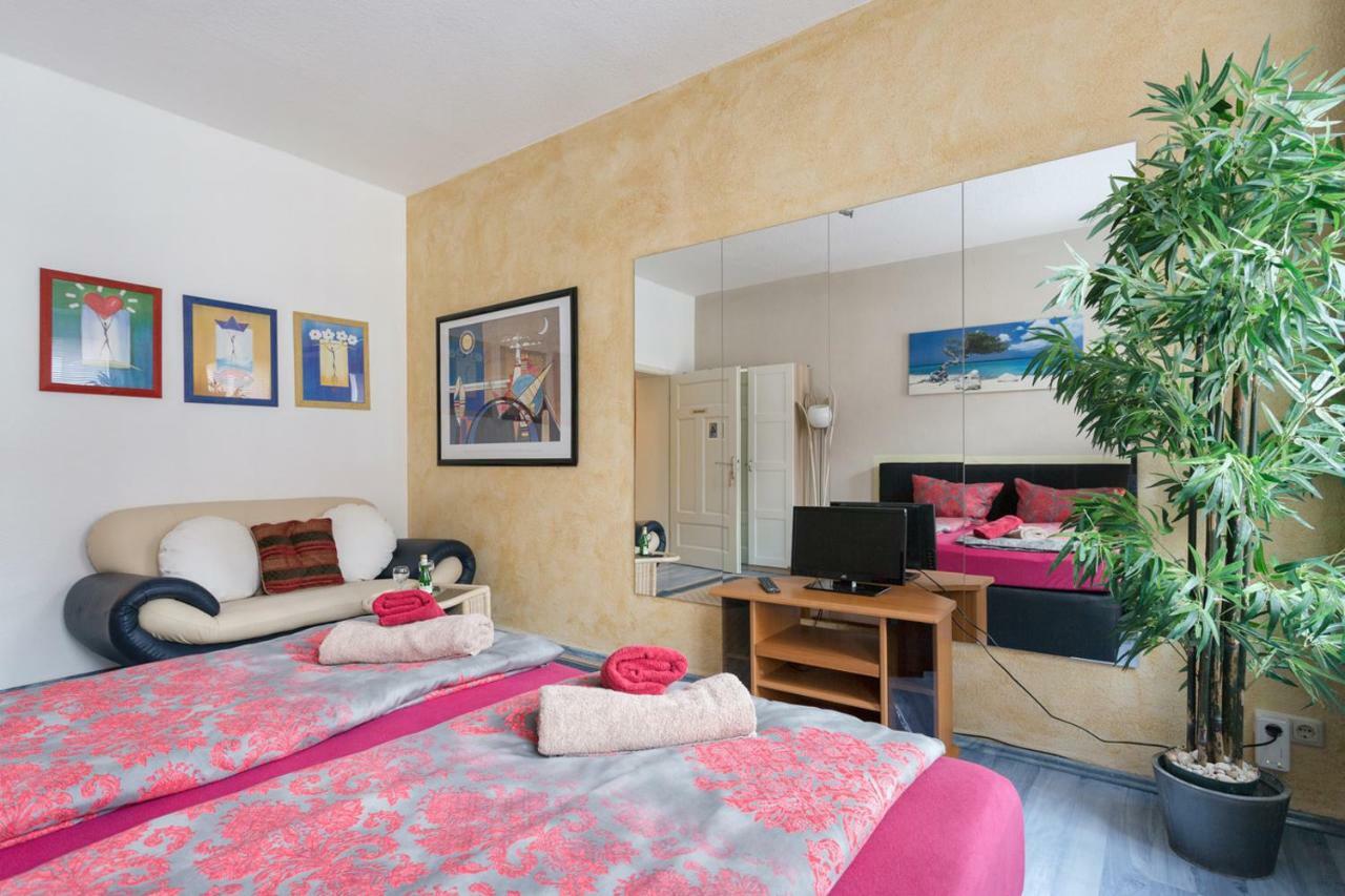Ferienwohnung Residenz Bis 6 Gaeste , Ferienwohnung Dresden Bis 4 Gaeste, Ferienwohnung Elbflorenz Bis 2 Gaeste Bagian luar foto