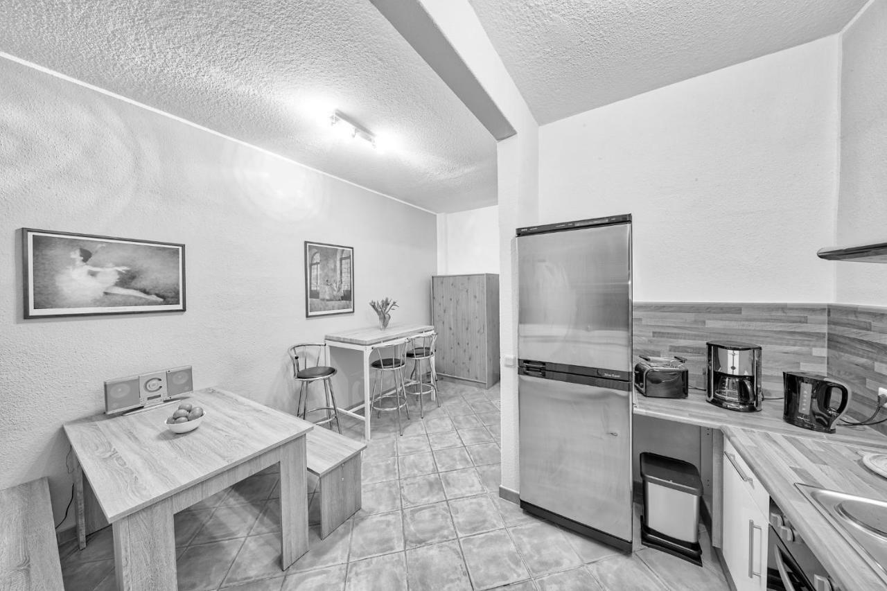 Ferienwohnung Residenz Bis 6 Gaeste , Ferienwohnung Dresden Bis 4 Gaeste, Ferienwohnung Elbflorenz Bis 2 Gaeste Bagian luar foto